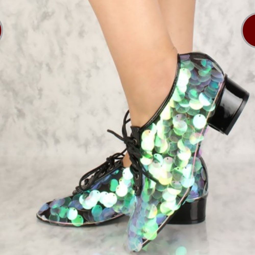 Holographic sequin shoes - Picture 5 of 8